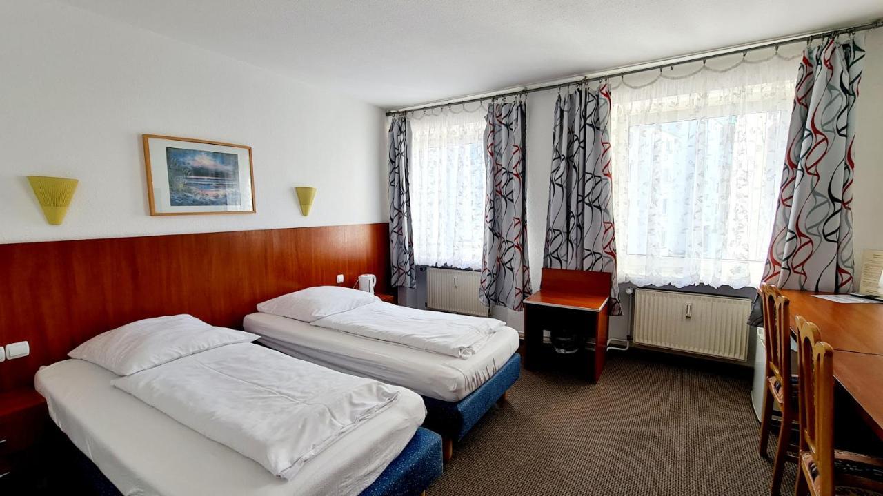 הנובר Hotel Zentrum מראה חיצוני תמונה
