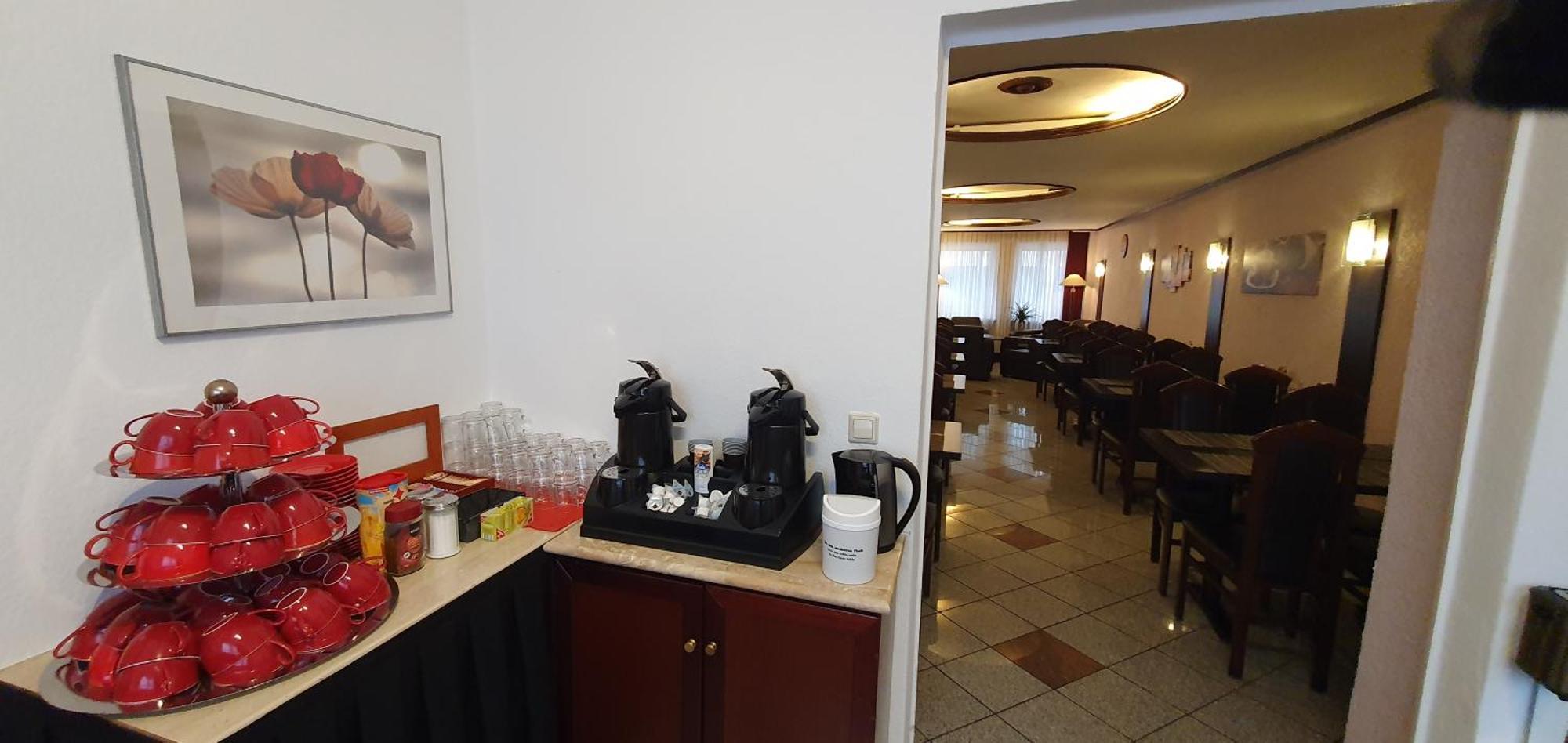 הנובר Hotel Zentrum מראה חיצוני תמונה