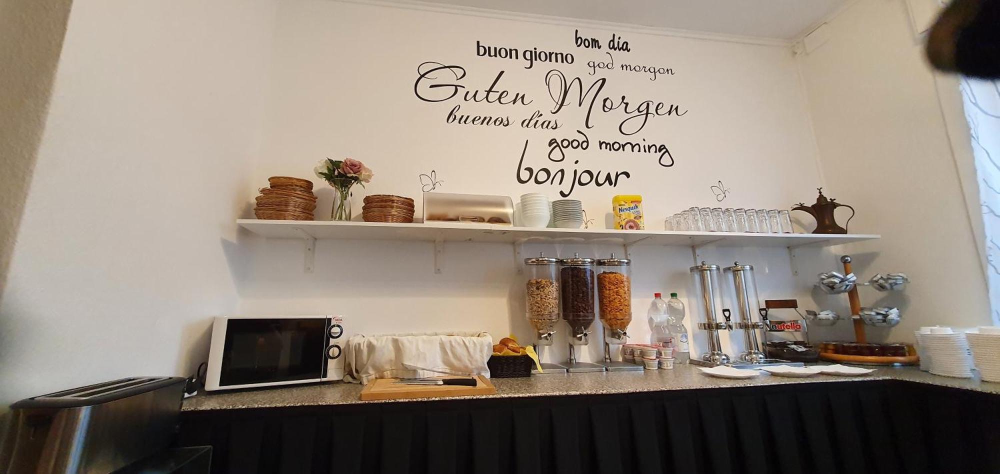 הנובר Hotel Zentrum מראה חיצוני תמונה